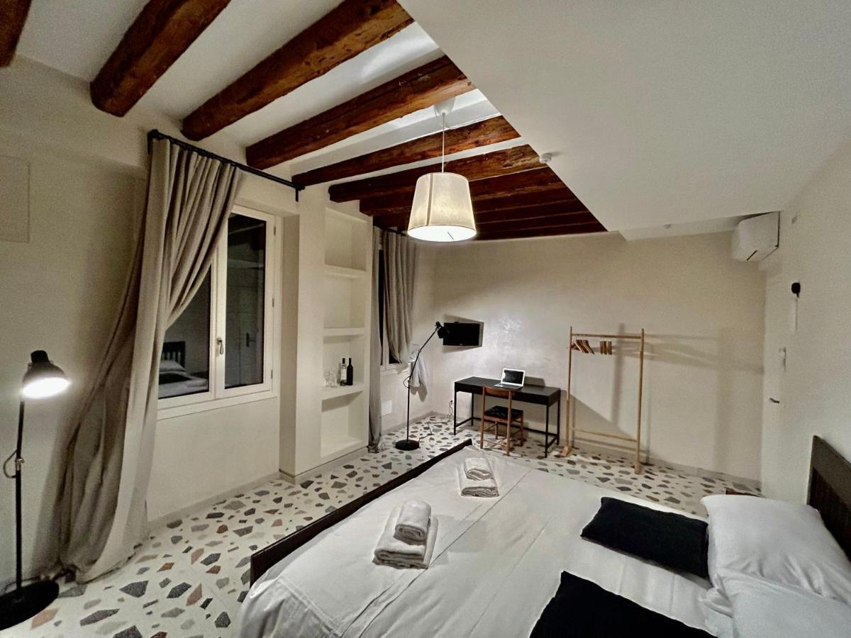Farini Suites Wi-Fi Βενετία Εξωτερικό φωτογραφία