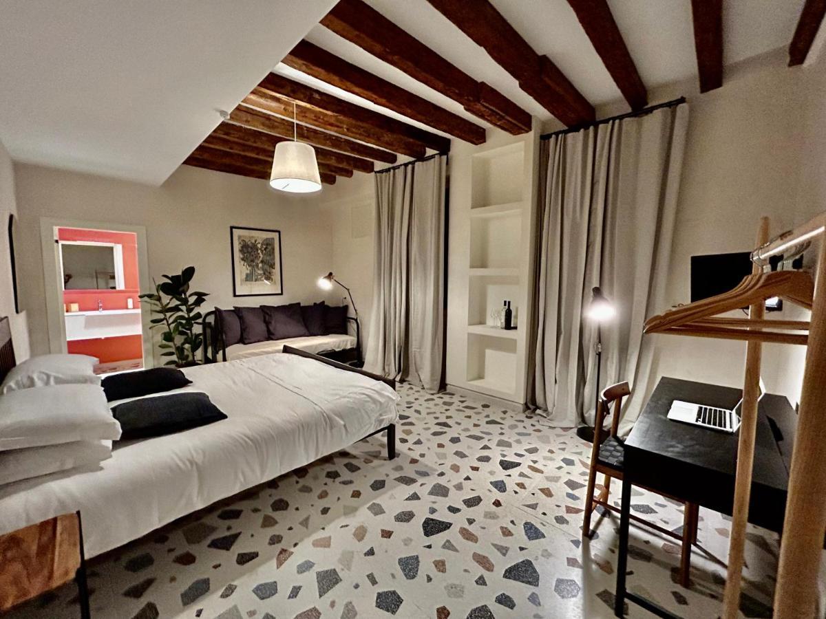 Farini Suites Wi-Fi Βενετία Εξωτερικό φωτογραφία