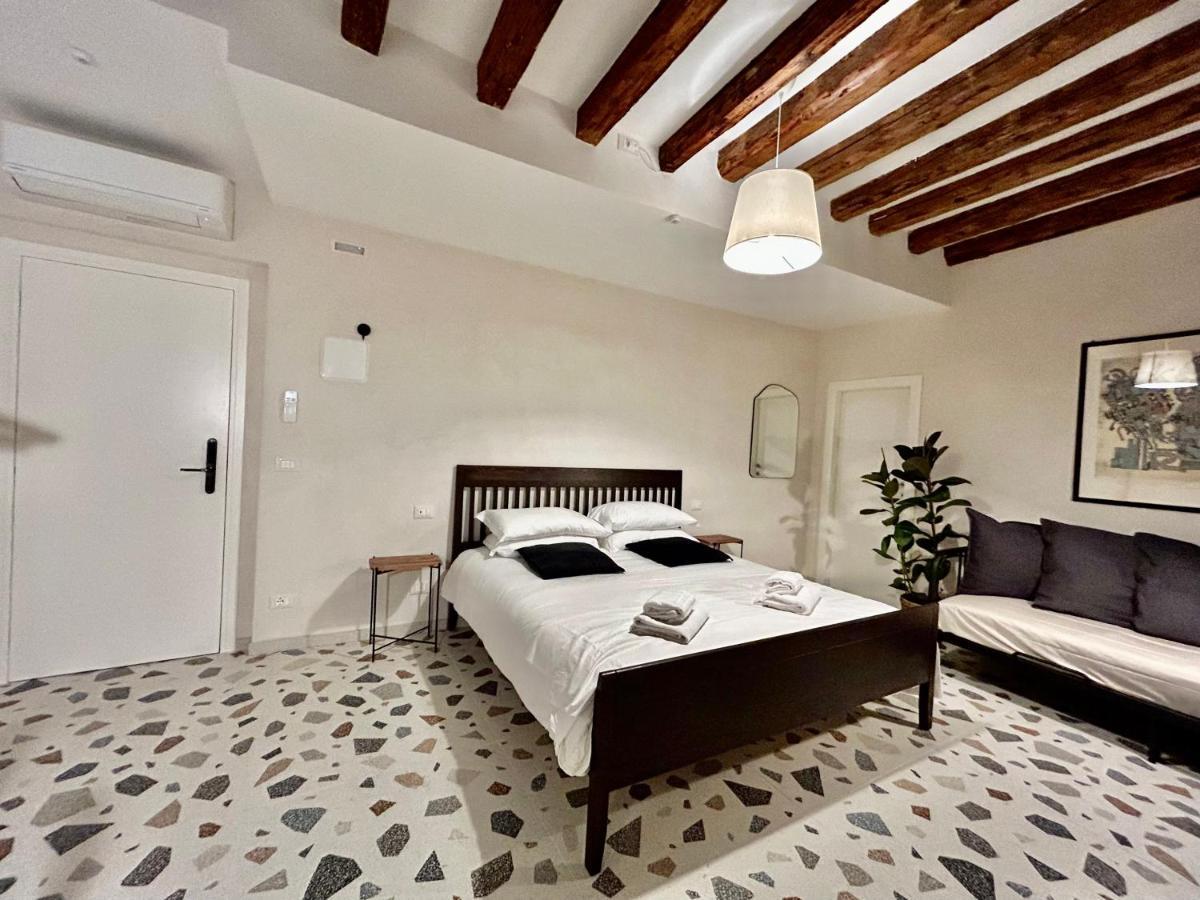 Farini Suites Wi-Fi Βενετία Εξωτερικό φωτογραφία