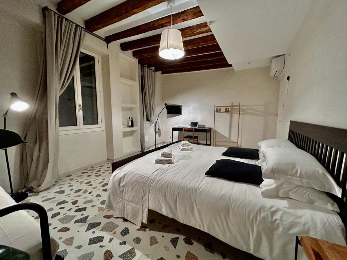 Farini Suites Wi-Fi Βενετία Εξωτερικό φωτογραφία