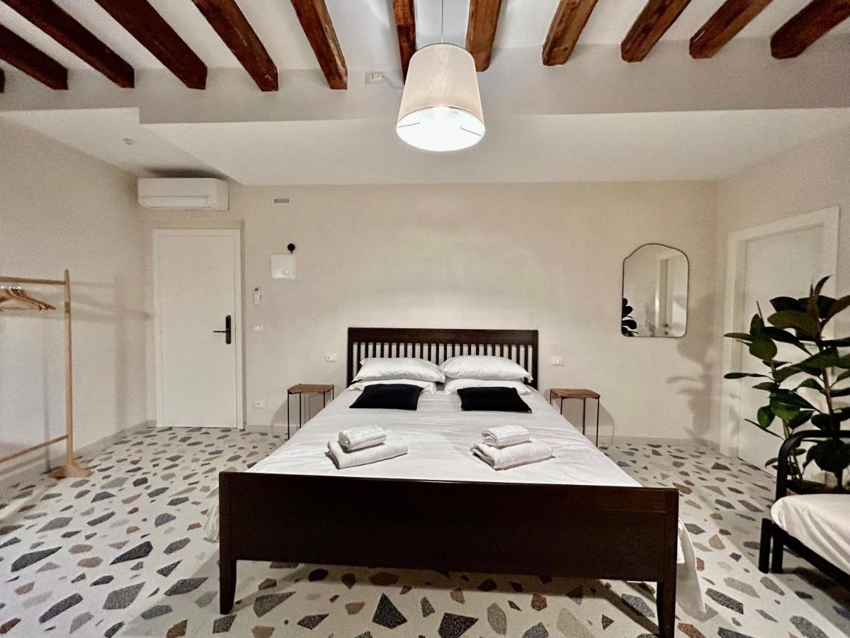 Farini Suites Wi-Fi Βενετία Εξωτερικό φωτογραφία