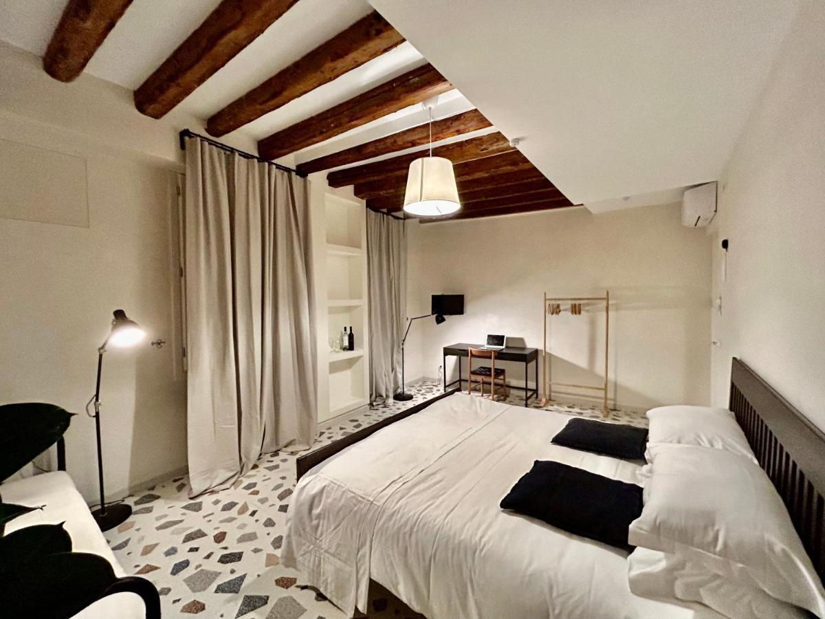 Farini Suites Wi-Fi Βενετία Εξωτερικό φωτογραφία