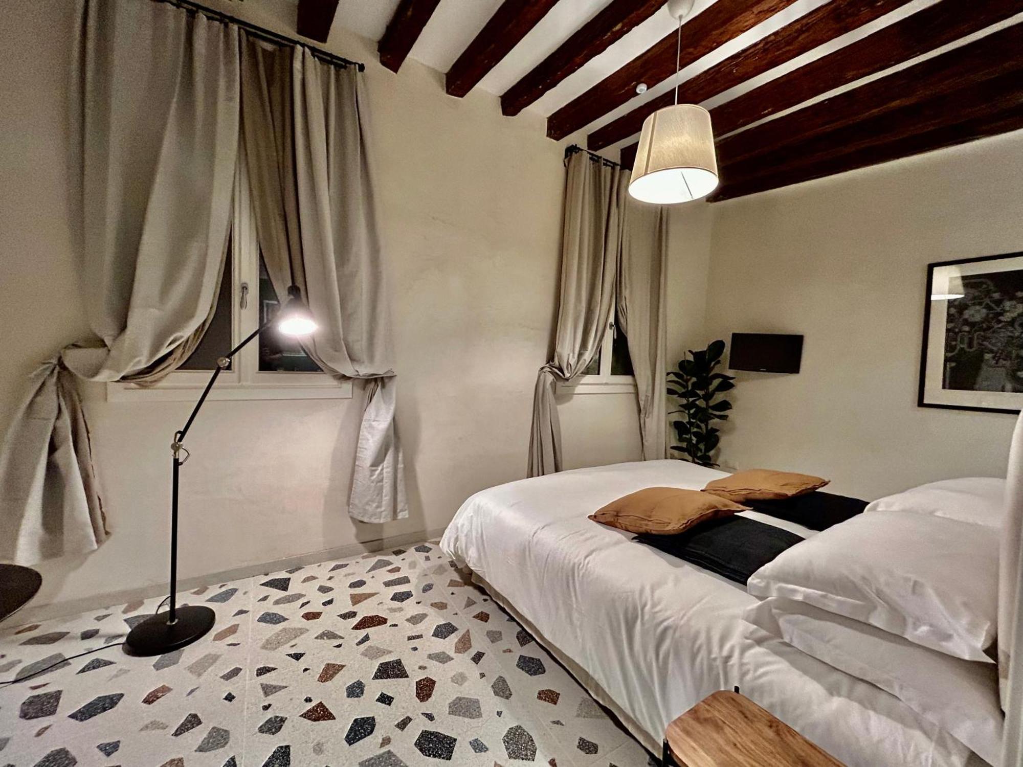 Farini Suites Wi-Fi Βενετία Εξωτερικό φωτογραφία