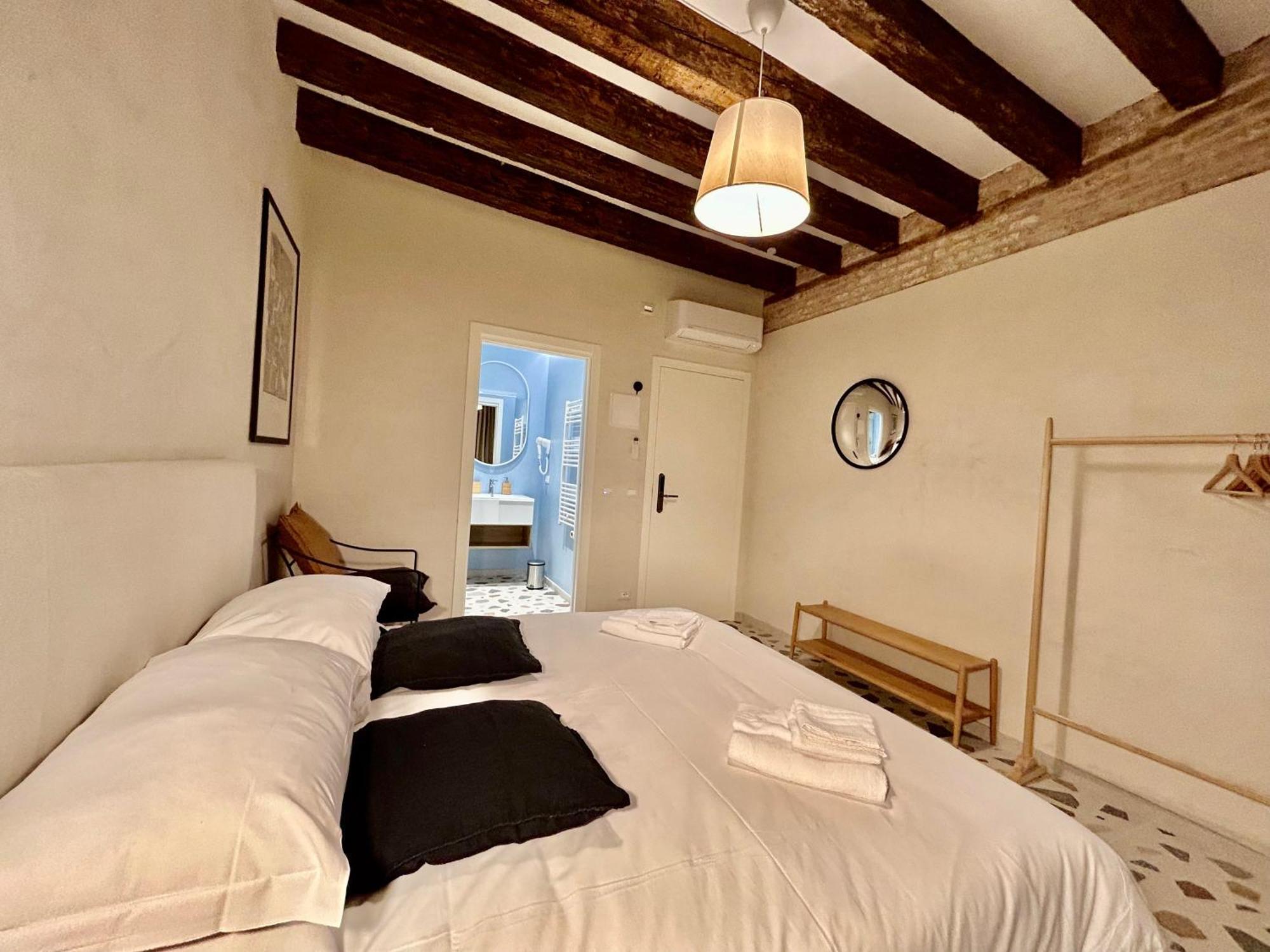 Farini Suites Wi-Fi Βενετία Εξωτερικό φωτογραφία