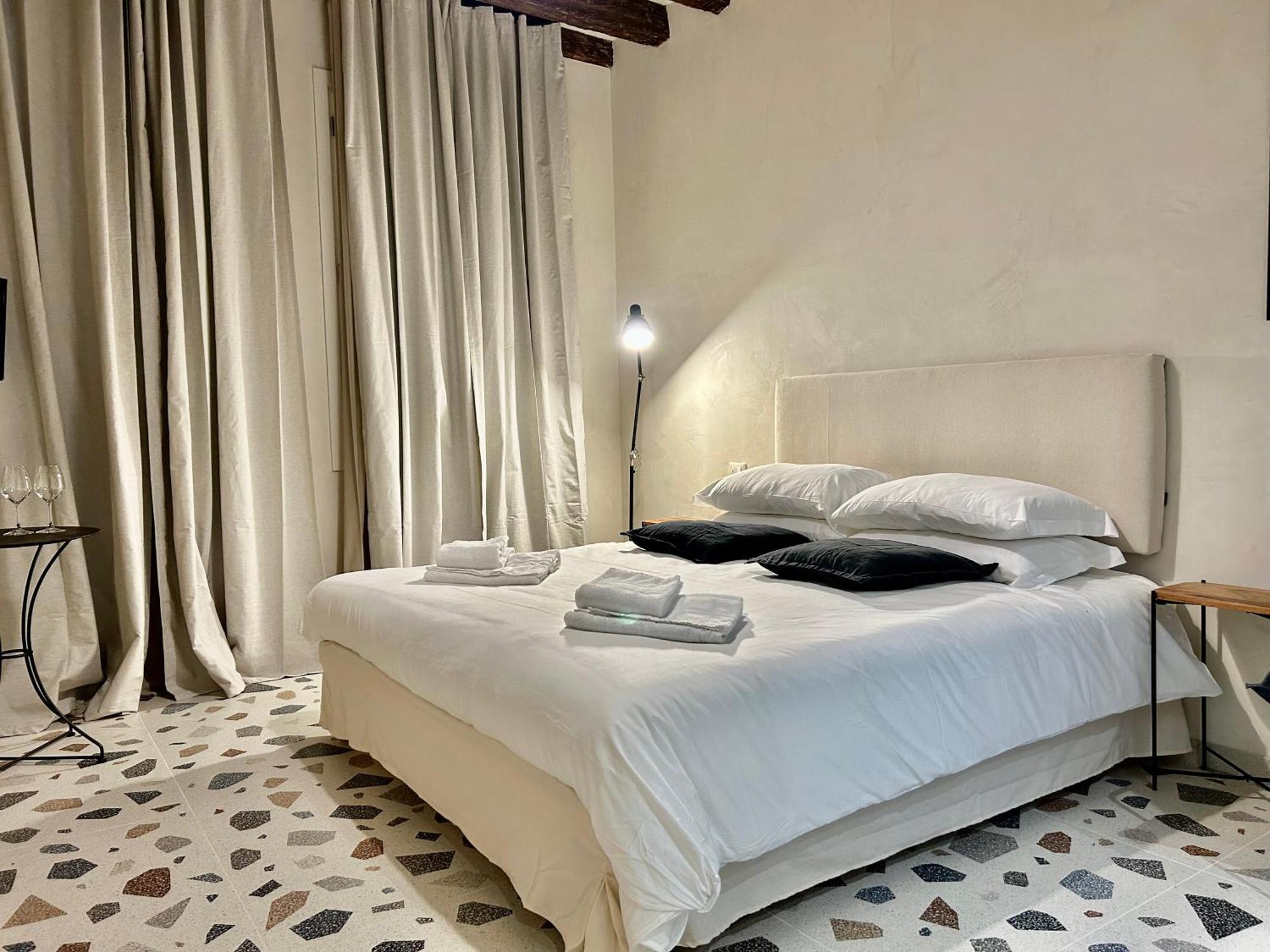 Farini Suites Wi-Fi Βενετία Εξωτερικό φωτογραφία